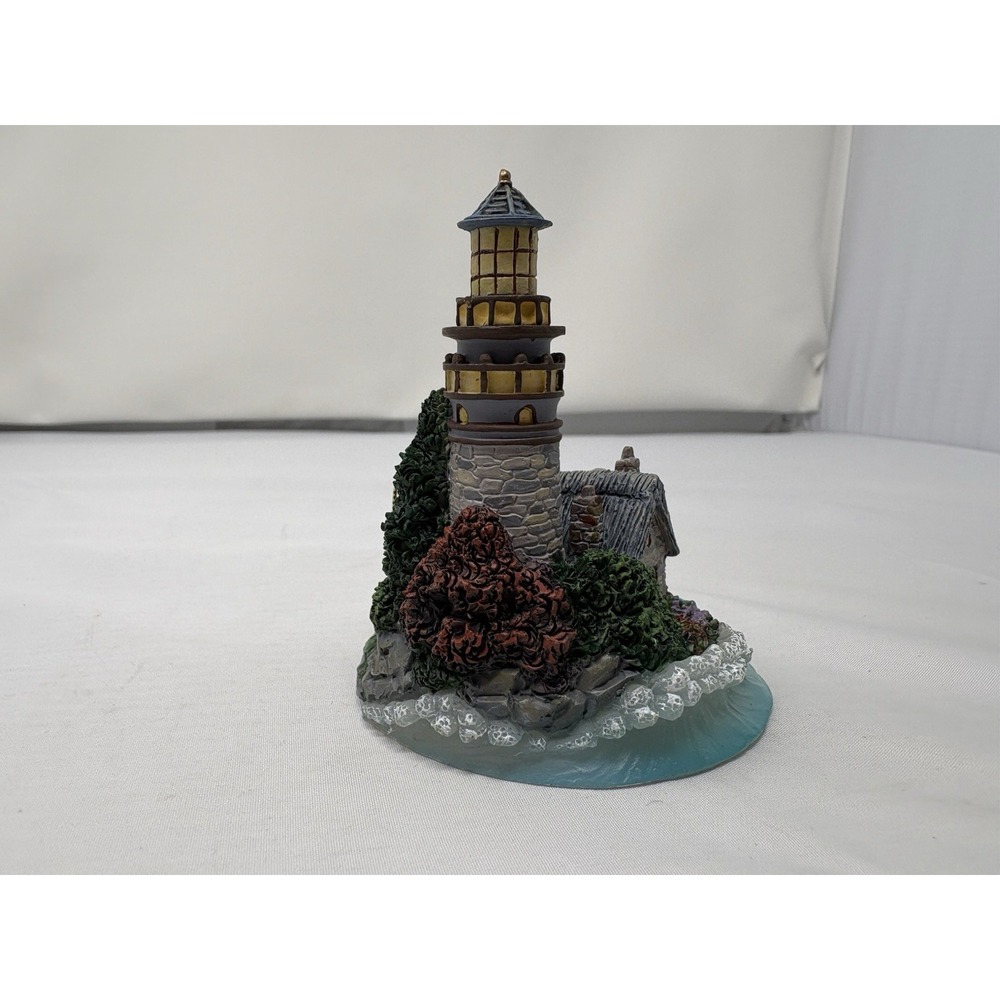 Vintage Thomas Kinkade Illuminated Series Ornament "Cedar Nook Lighthouse" - Picture 2 of 7